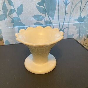 𝅺WESTMORELAND Glass